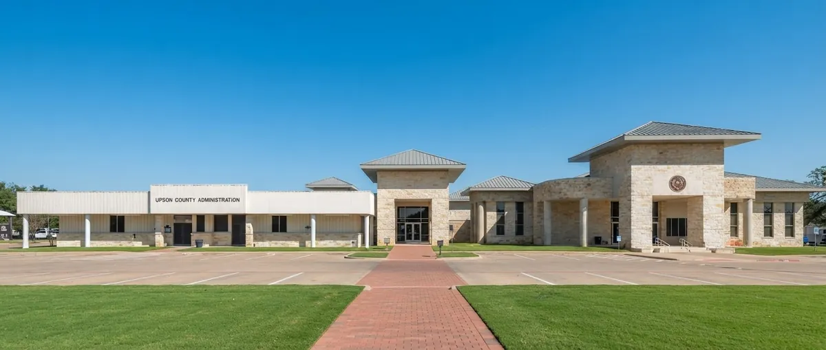 Hood County Courthouse